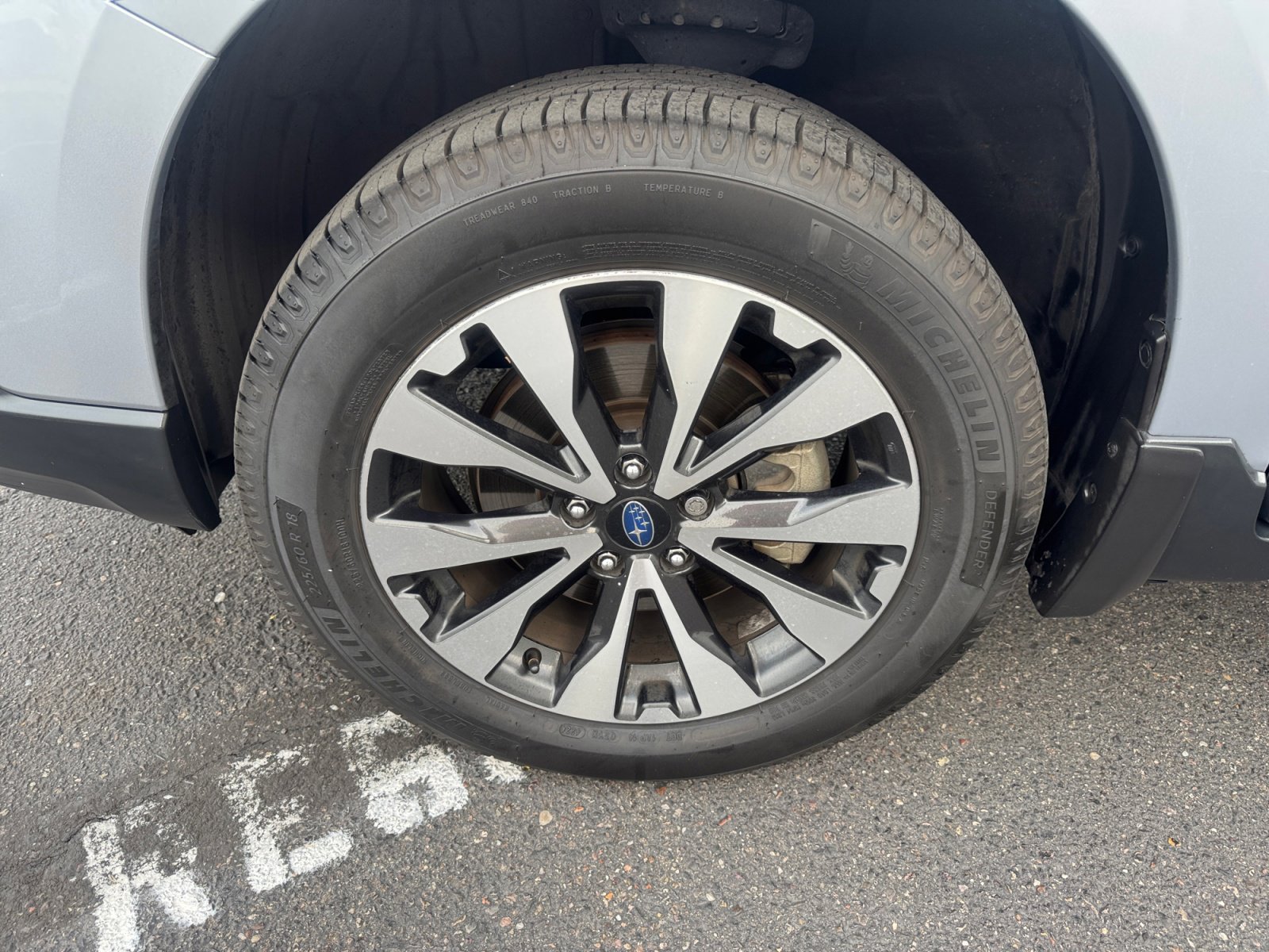 Used 2017 Subaru Outback 3.6R Limited image 26