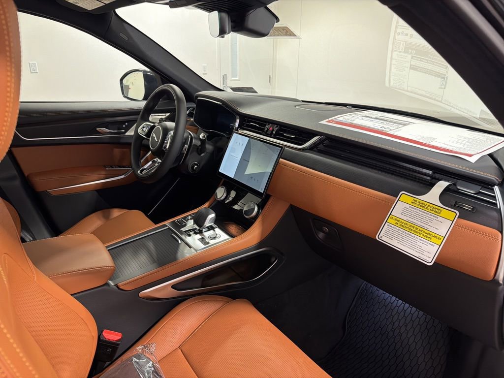 New 2026 Jaguar F-PACE R-Dynamic S image 24