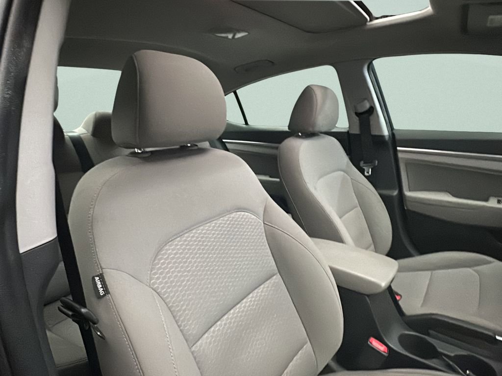 Used 2020 Hyundai Elantra Value Edition w/ Cargo Package (C1) image 15