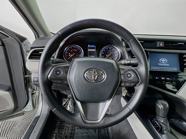 Used 2018 Toyota Camry SE image 9