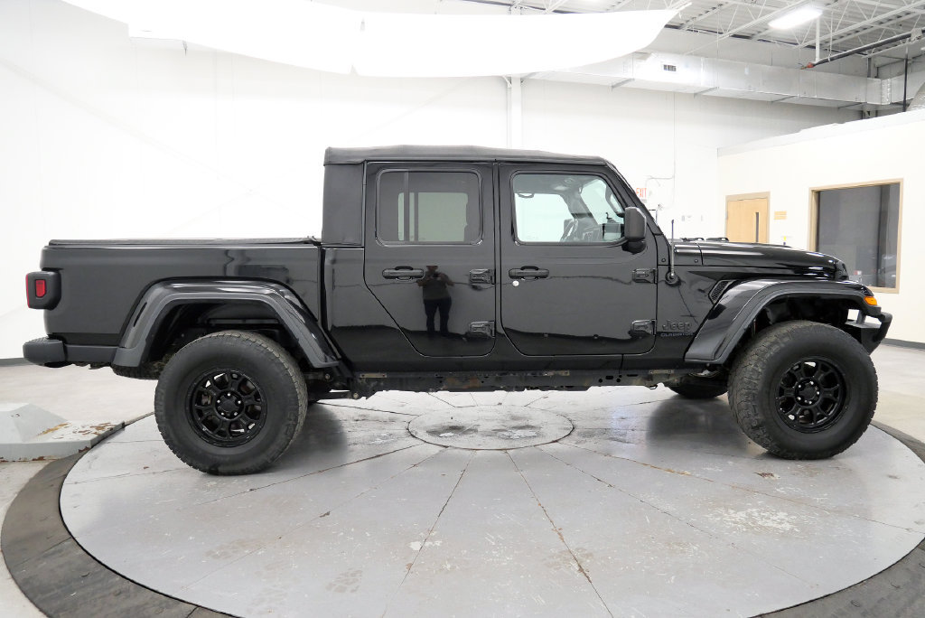 Used 2021 Jeep Gladiator Sport AWD/4WD image 9