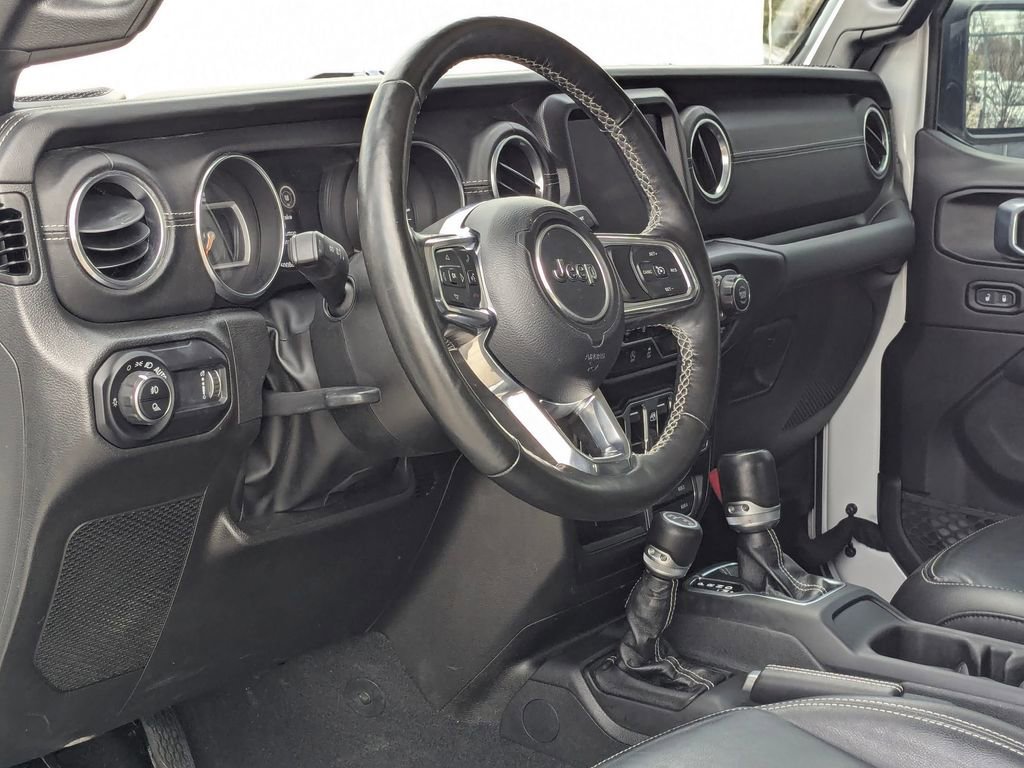 Used 2023 Jeep Gladiator Overland w/ Popular Equipment Package image 10