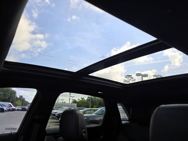 Used 2024 Cadillac XT5 Premium Luxury AWD/4WD image 35