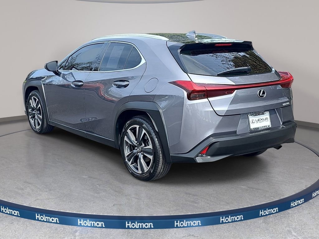Used 2019 Lexus UX 200 FWD image 8