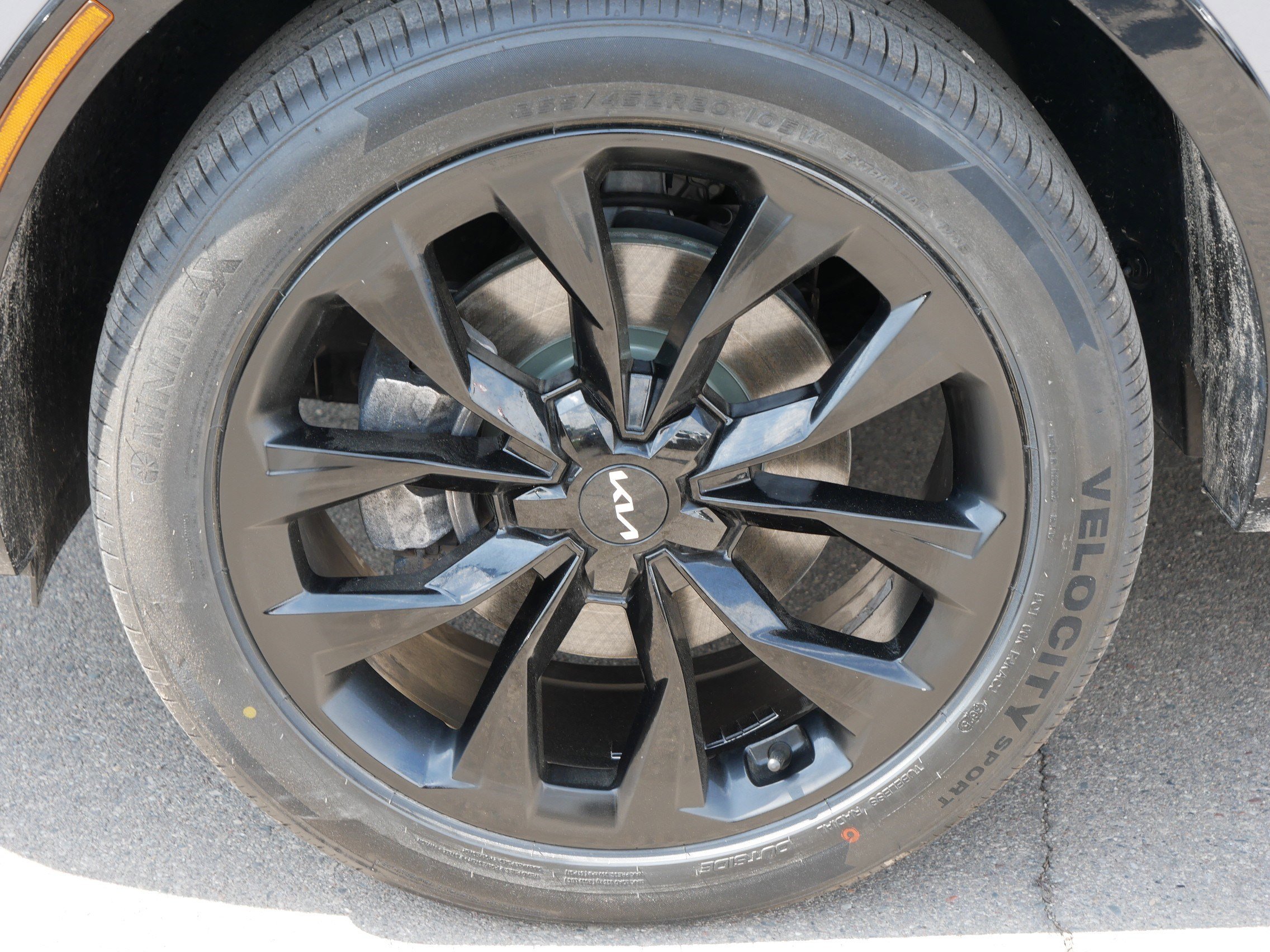 Certified 2023 Kia Sorento SX AWD/4WD image 15