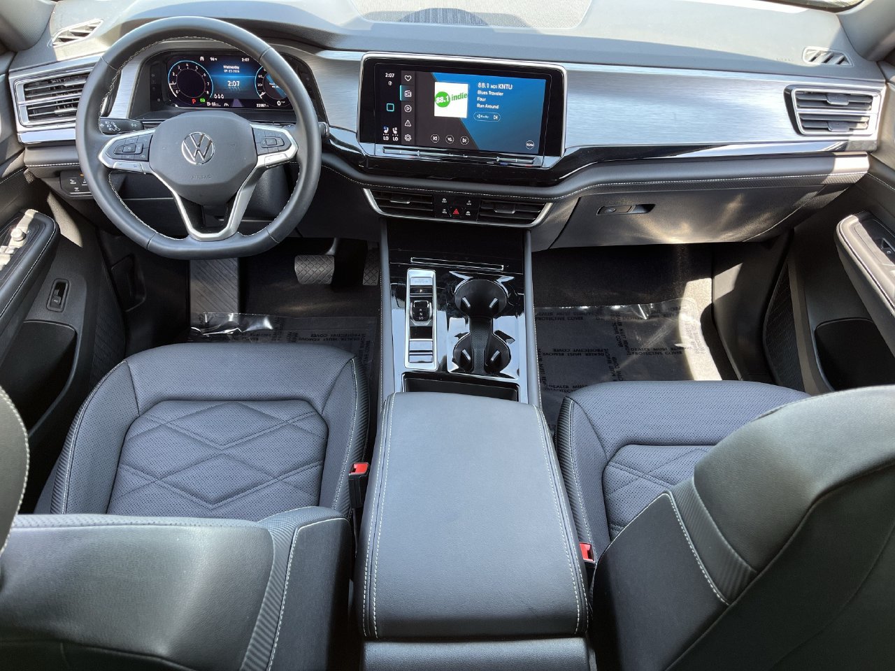 Used 2026 Volkswagen Atlas Cross Sport SE FWD image 9