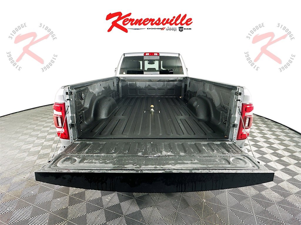 Used 2022 RAM 3500 Laramie image 29
