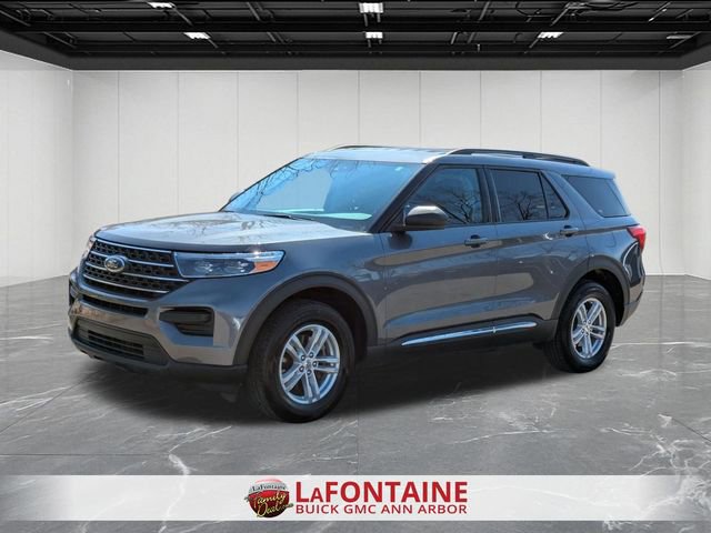Used 2022 Ford Explorer XLT AWD/4WD image 1