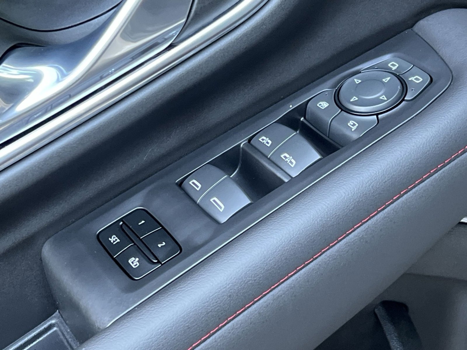 Used 2024 Chevrolet Tahoe RST w/ Luxury Package image 13