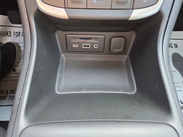 Used 2022 GMC Terrain SLT w/ Tech Package AWD/4WD image 30