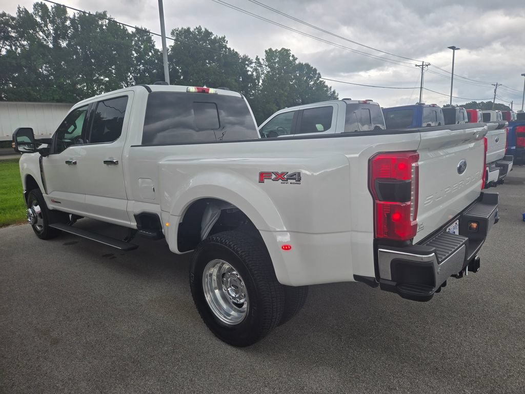 New 2026 Ford F350 Lariat w/ Lariat Ultimate Package AWD/4WD image 3