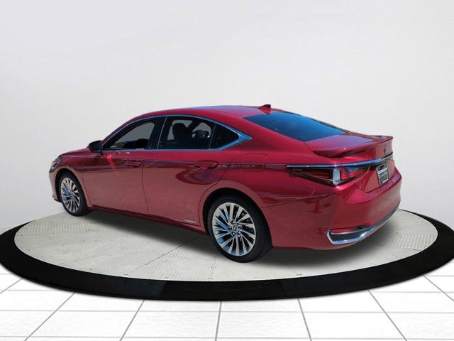 Used 2019 Lexus ES 300h Ultra Luxury w/ Accessory Package 2 image 5