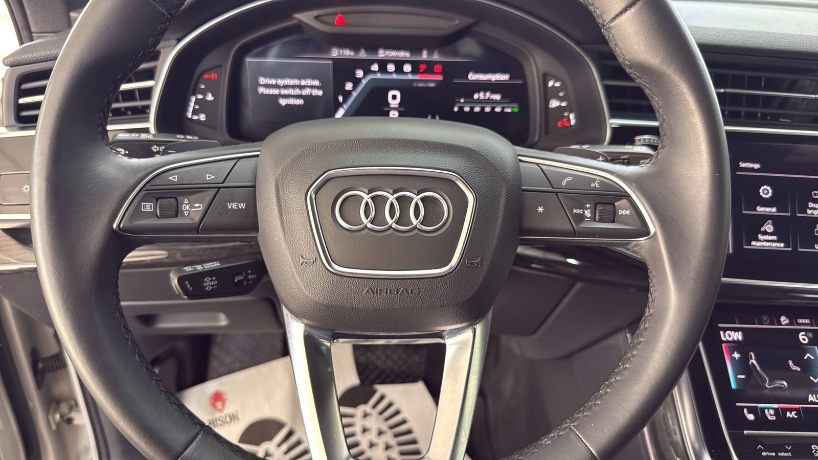 Used 2022 Audi Q7 3.0T Prestige AWD/4WD image 12