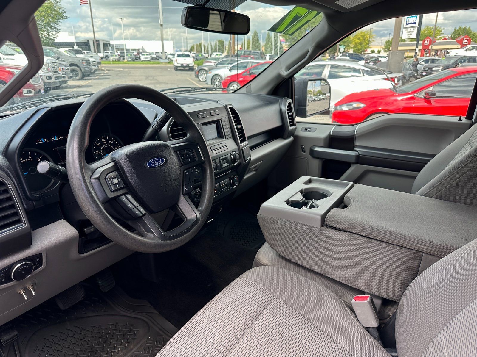 Used 2017 Ford F150 XLT w/ Trailer Tow Package image 17