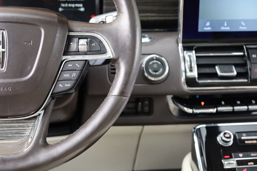 Used 2020 Lincoln Navigator Black Label image 32