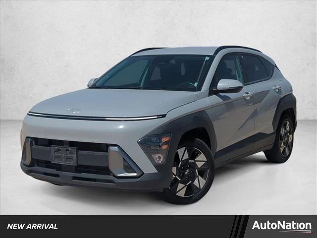 Used 2025 Hyundai Kona SEL image 1