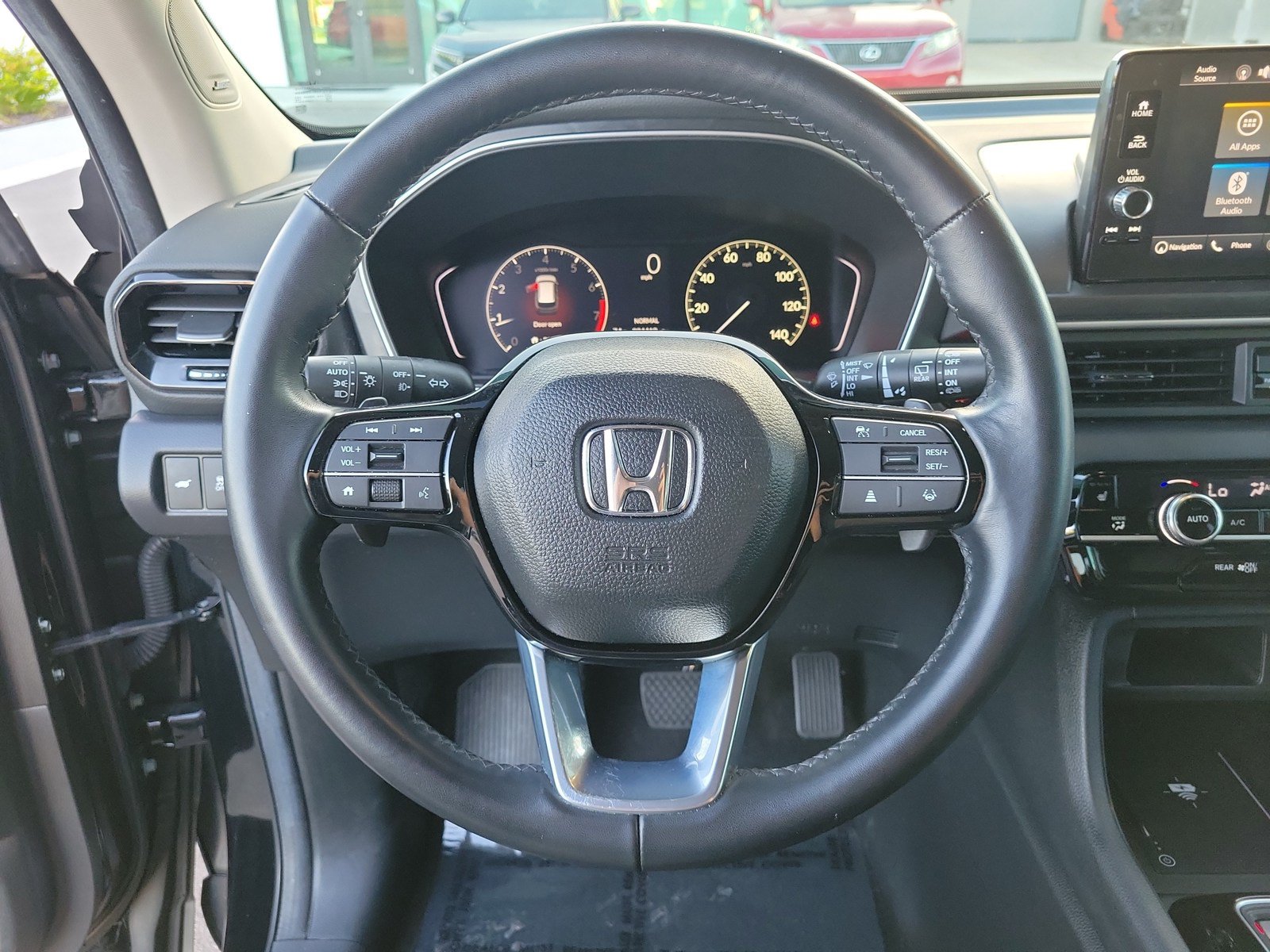 Used 2024 Honda Pilot Touring image 17