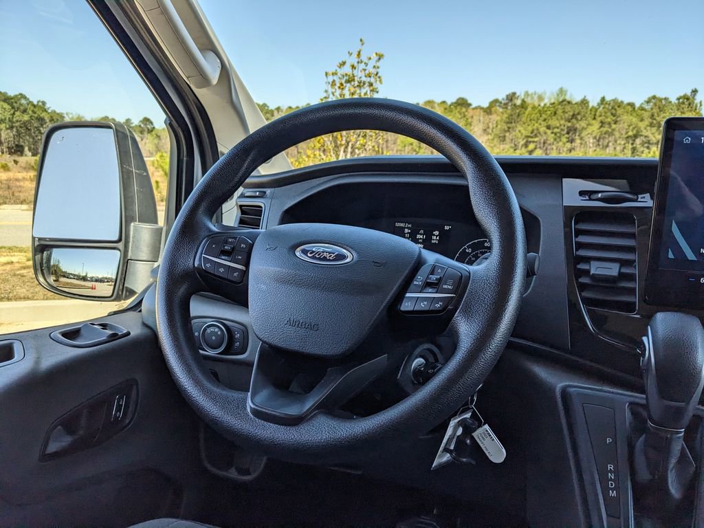 Used 2023 Ford Transit 350 XLT image 23