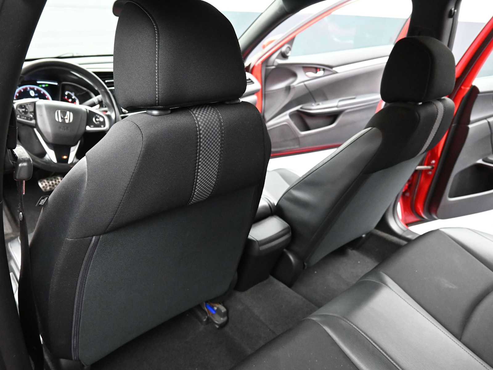 Used 2019 Honda Civic Sport image 19