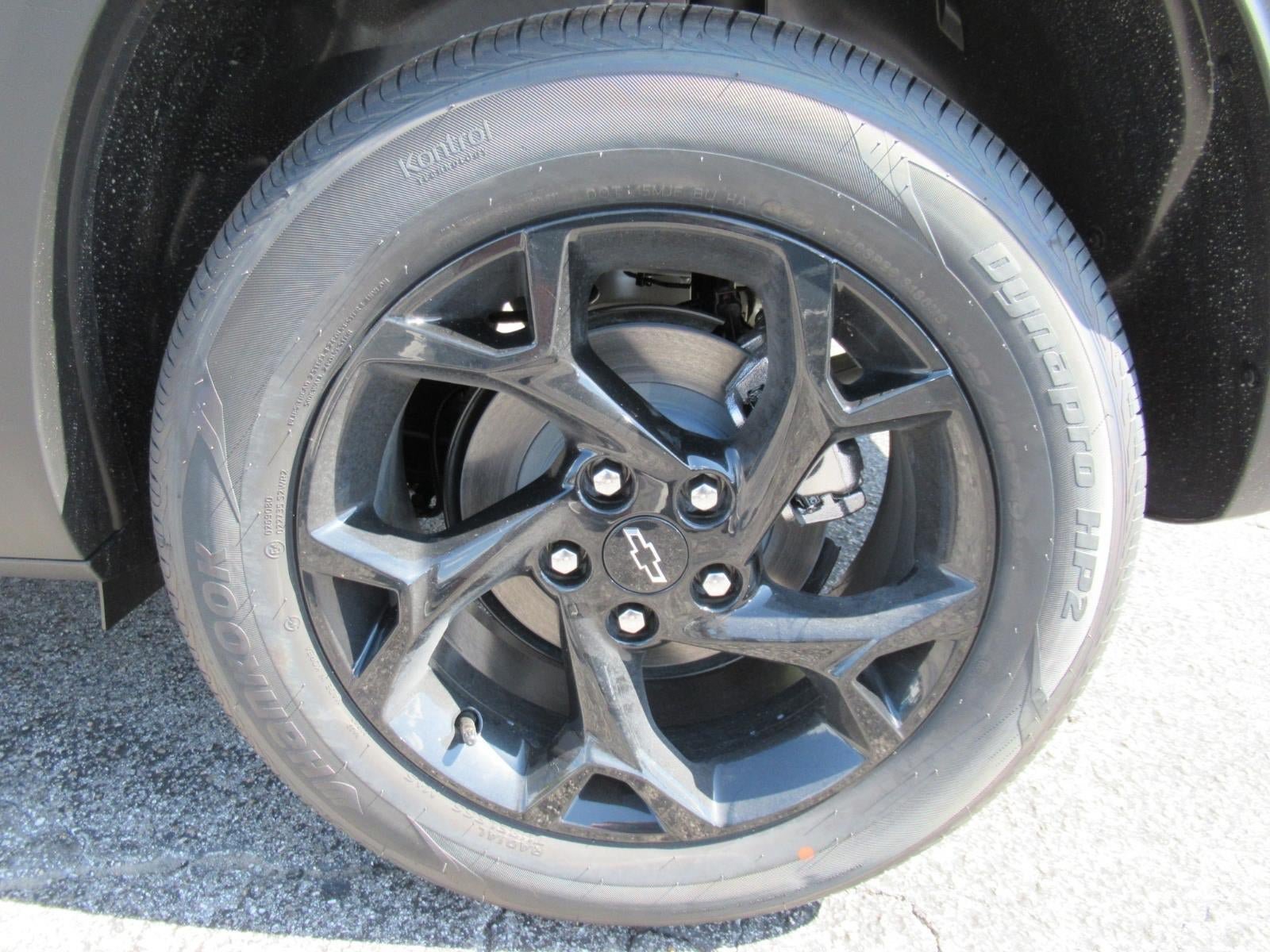 New 2026 Chevrolet Trax LT w/ Driver Confidence Package FWD image 9