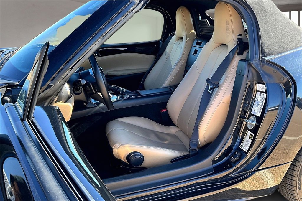 Used 2016 MAZDA MX-5 Miata Grand Touring image 24