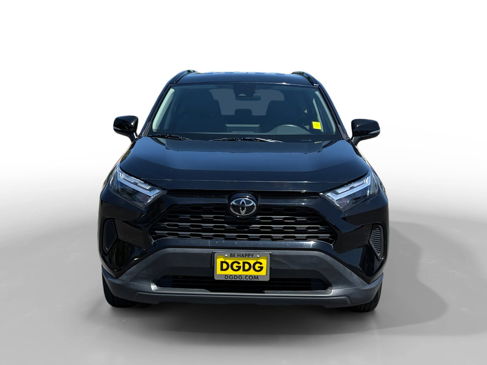 Used 2024 Toyota RAV4 XLE FWD image 8