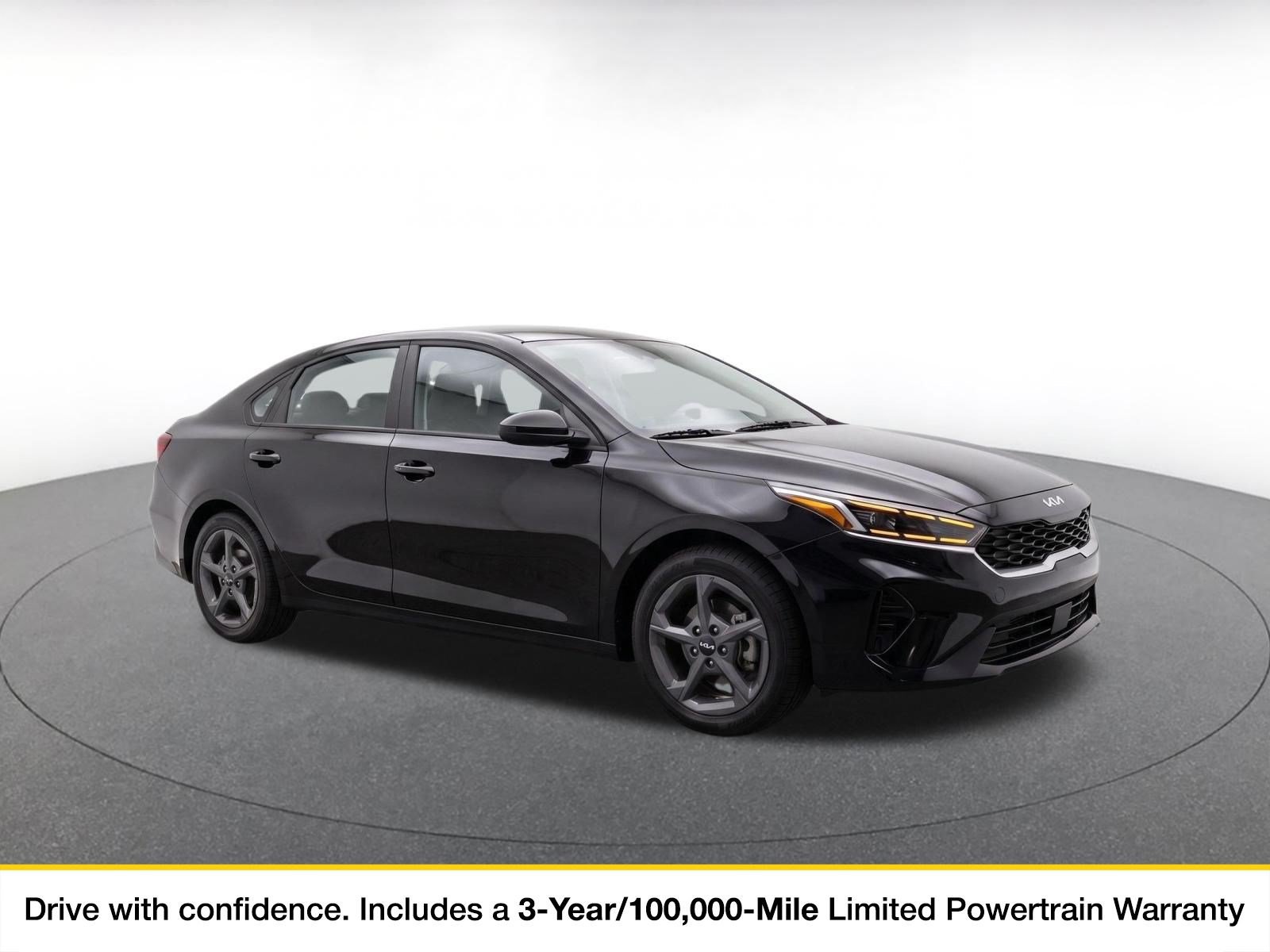 Used 2025 Kia K4 FWD image 1