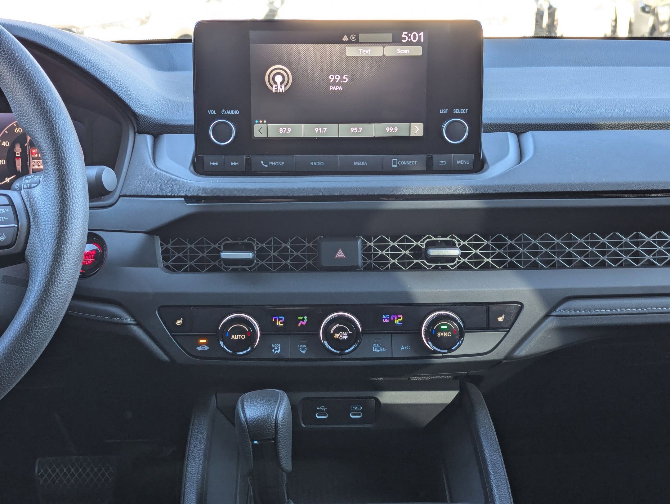 Used 2025 Honda Accord SE image 18