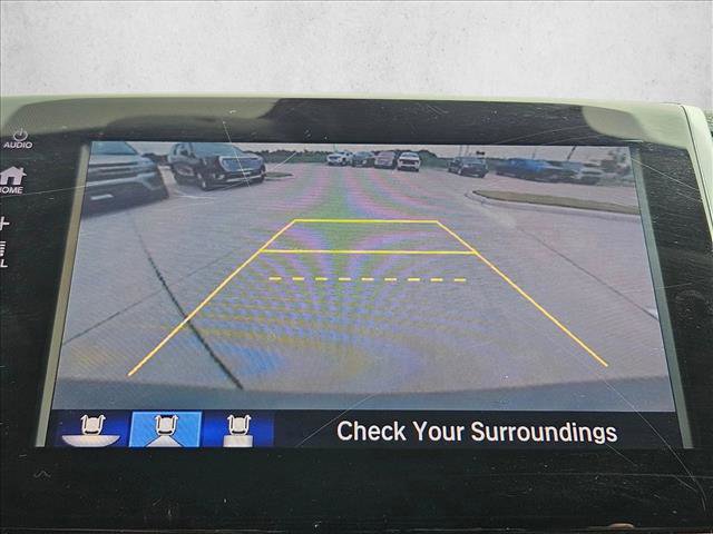 Used 2018 Honda Pilot Touring image 14