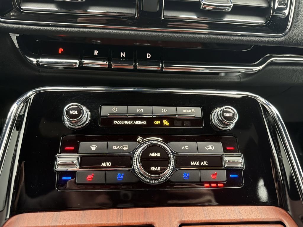 Certified 2024 Lincoln Navigator Reserve image 28