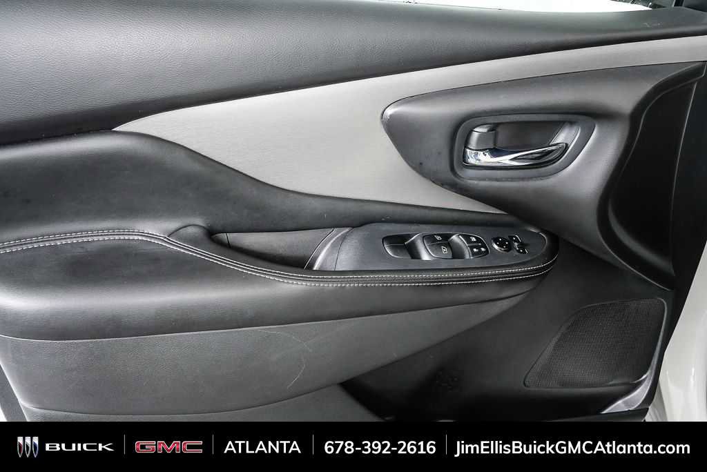 Used 2021 Nissan Murano SV image 7