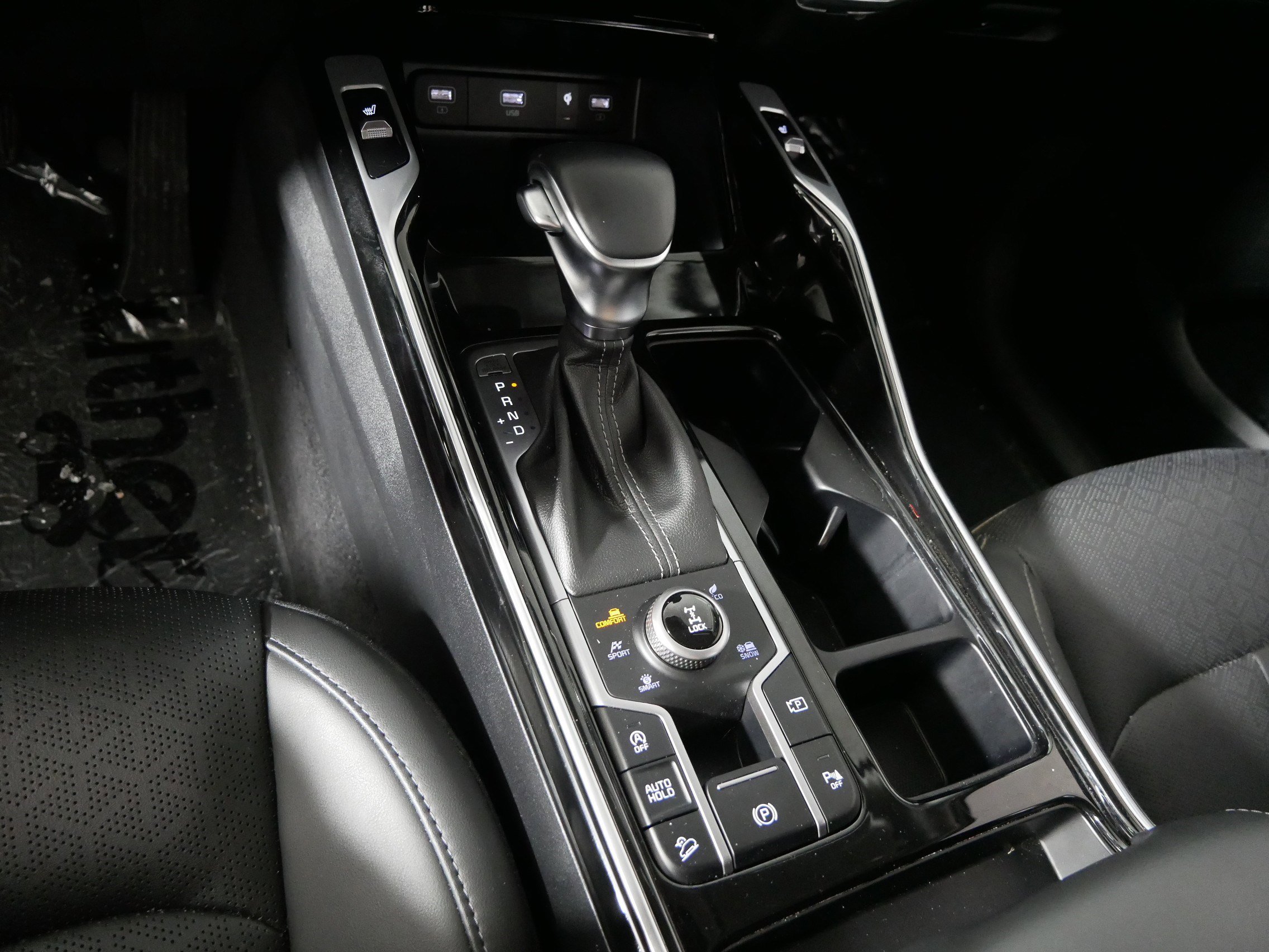 Used 2022 Kia Sorento SX image 24