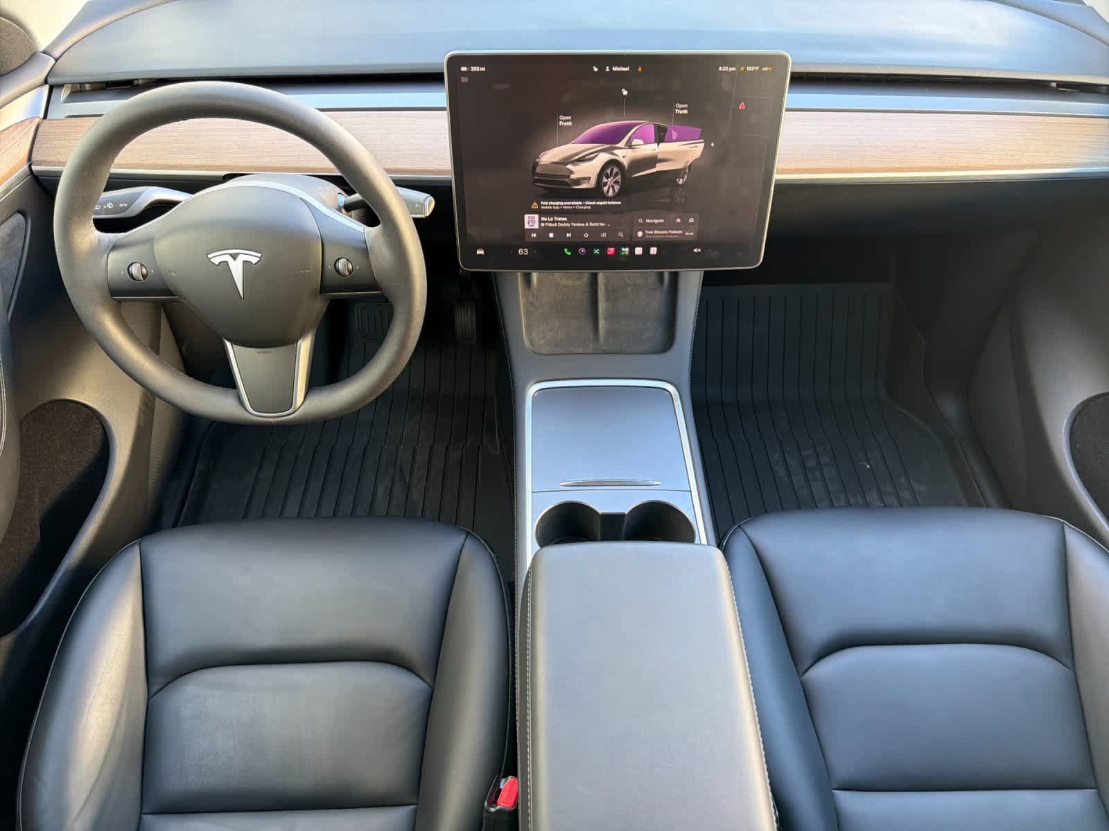 Used 2023 Tesla Model Y Long Range AWD/4WD image 3