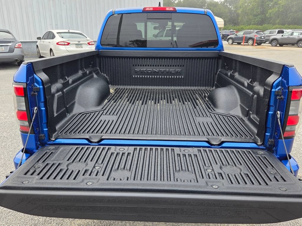 New 2027 Nissan Frontier SV w/ All-Weather Content Package RWD image 9