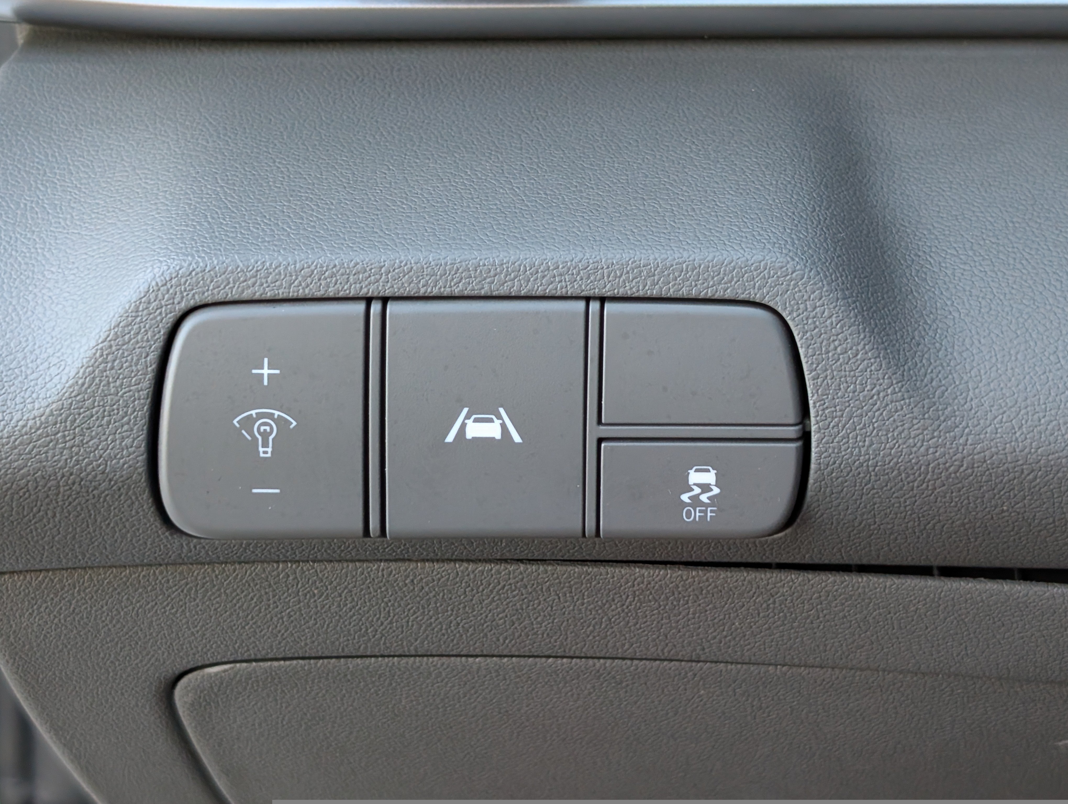 Used 2023 Hyundai Elantra SEL FWD image 19