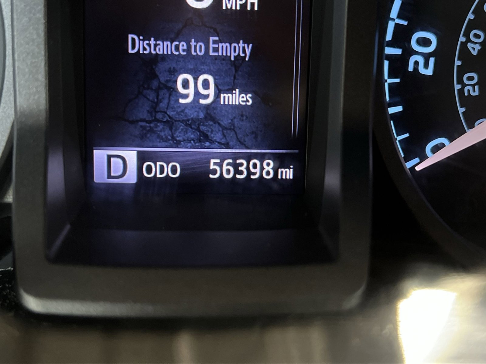 Used 2017 Toyota Tacoma TRD Off-Road w/ Tow Package (A/T) image 17