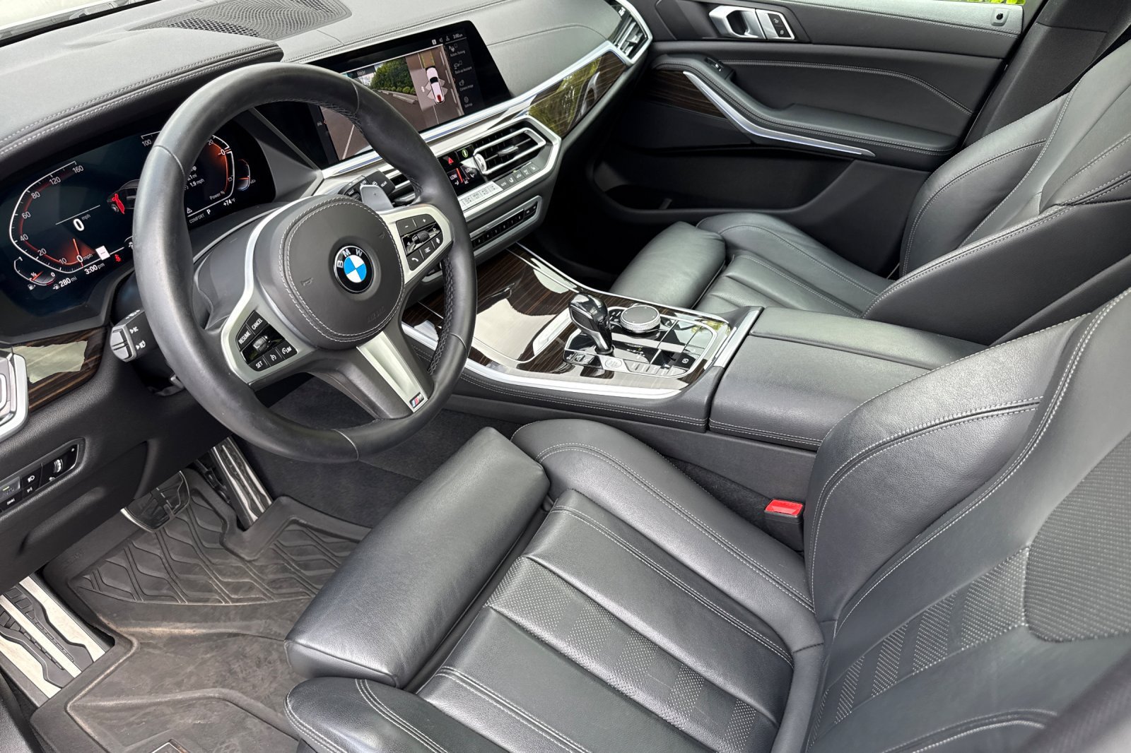 Used 2021 BMW X5 xDrive40i w/ M Sport Package AWD/4WD image 10