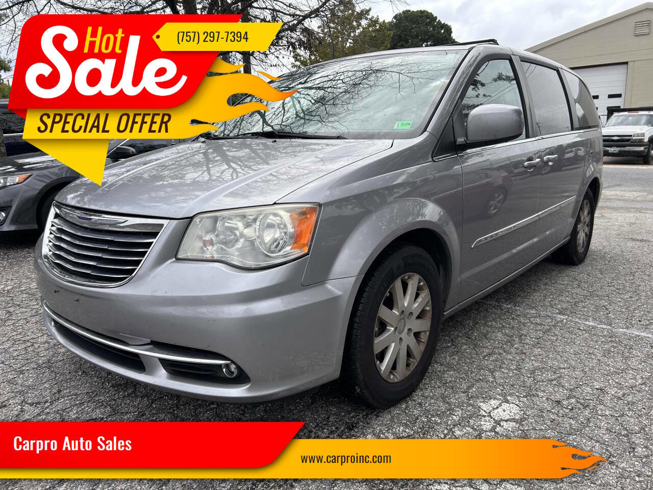 Used 2014 Chrysler Town & Country Touring