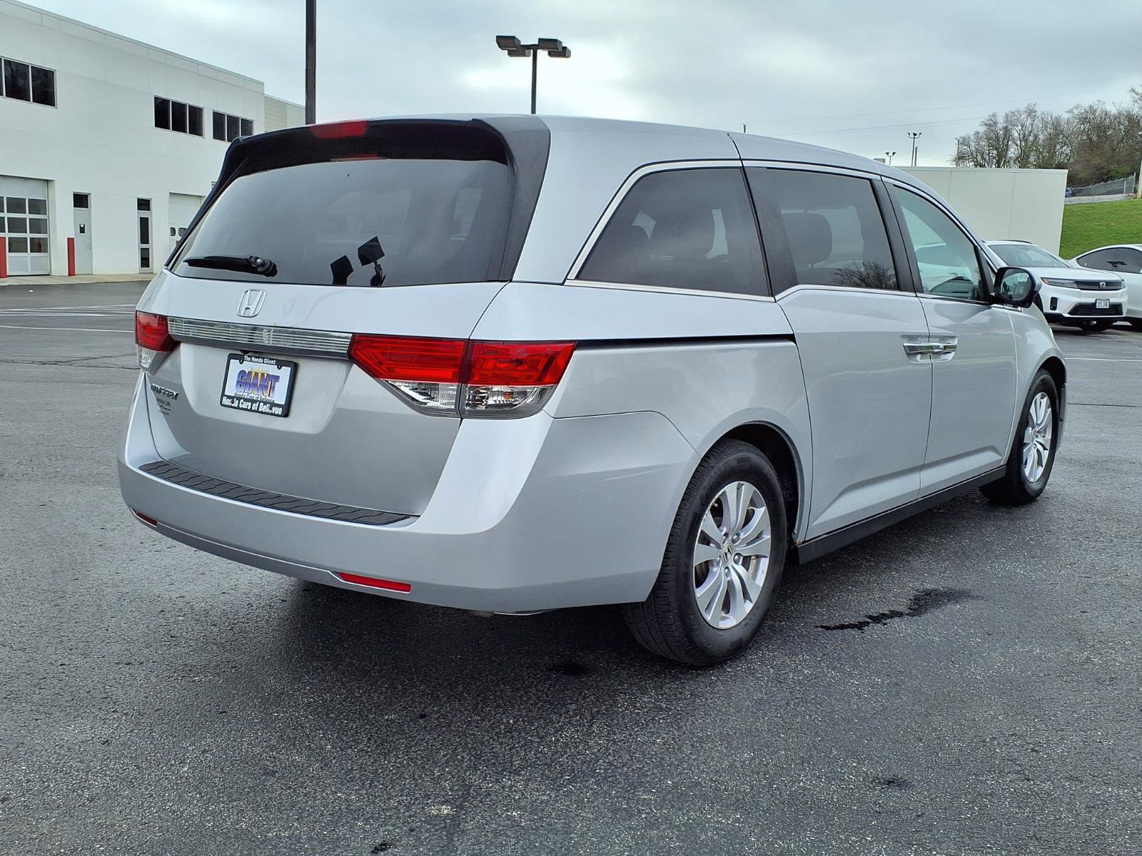 Used 2015 Honda Odyssey EX image 7