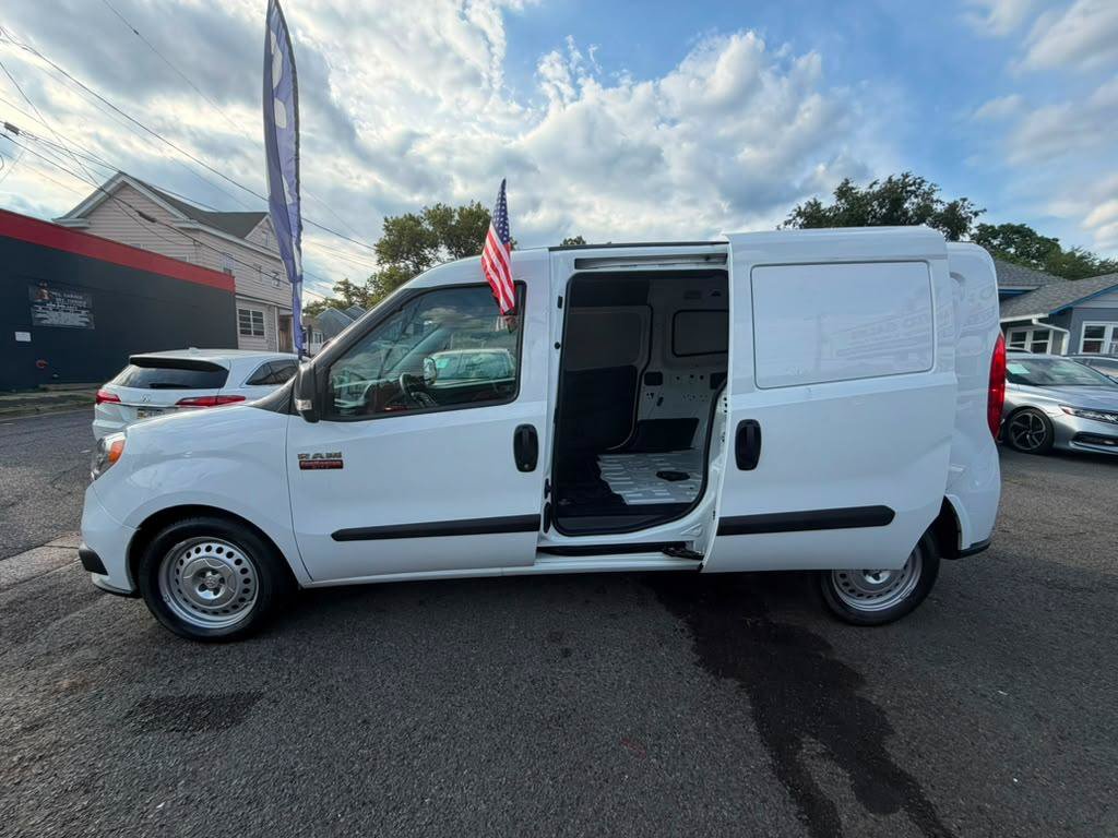 Used 2022 RAM ProMaster City Tradesman FWD image 12