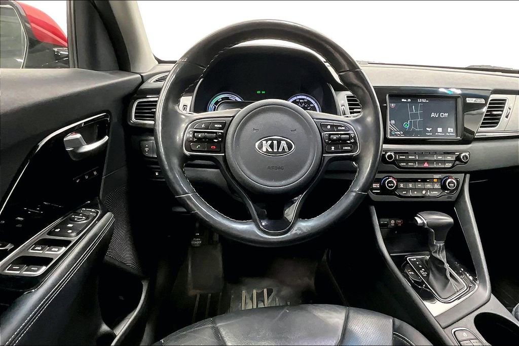 Used 2019 Kia Niro Touring image 7