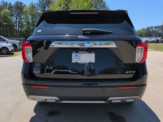 Certified 2023 Ford Explorer XLT w/ Equipment Group 202A image 6