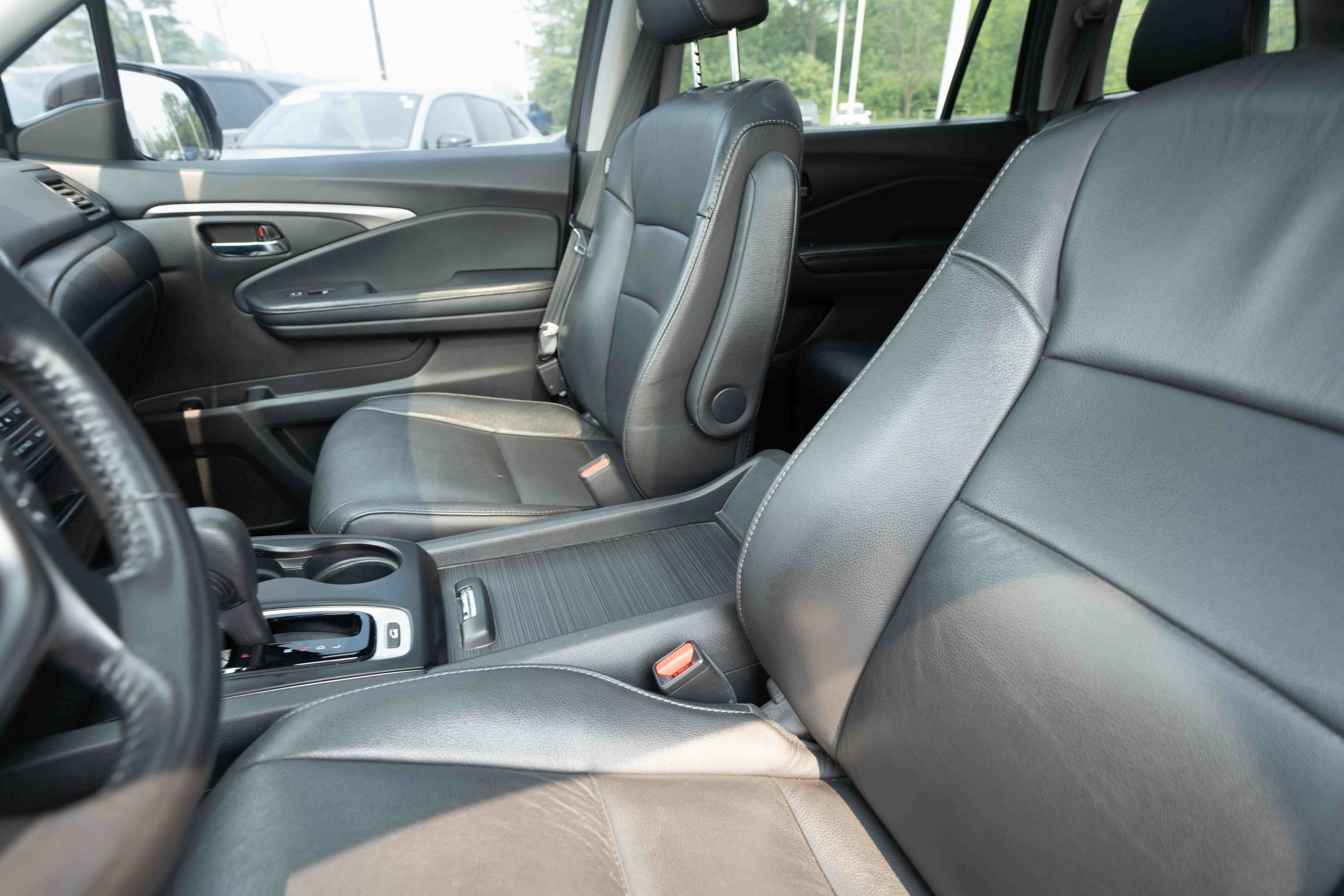 Used 2017 Honda Pilot EX-L image 10