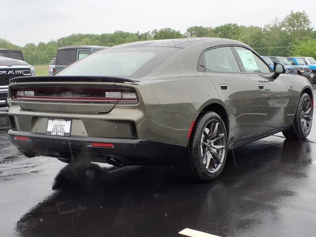 New 2026 Dodge Charger Scat Pack w/ Blacktop Package AWD/4WD image 15