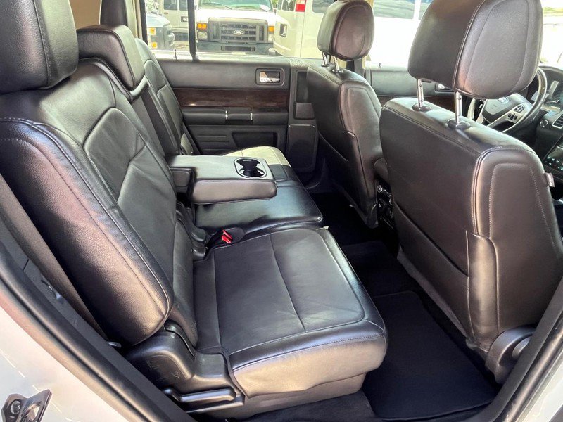 Used 2014 Ford Flex Limited FWD image 9