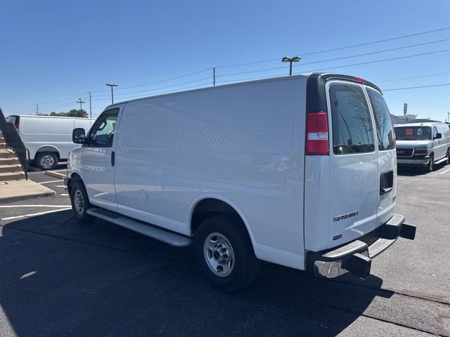 Used 2024 GMC Savana 2500 Work Van w/ Driver Convenience Package image 5
