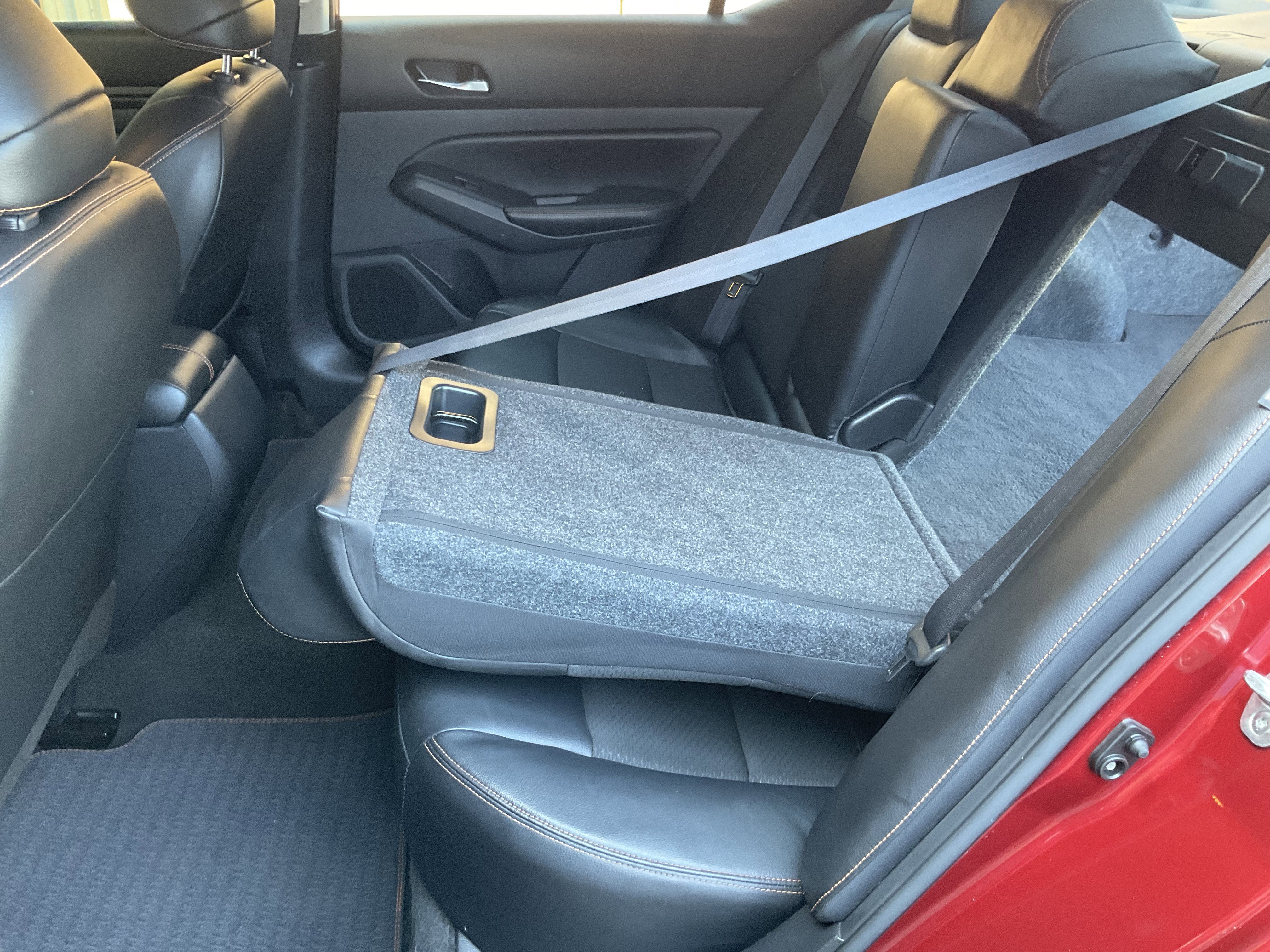 Used 2022 Nissan Altima 2.5 SR image 36