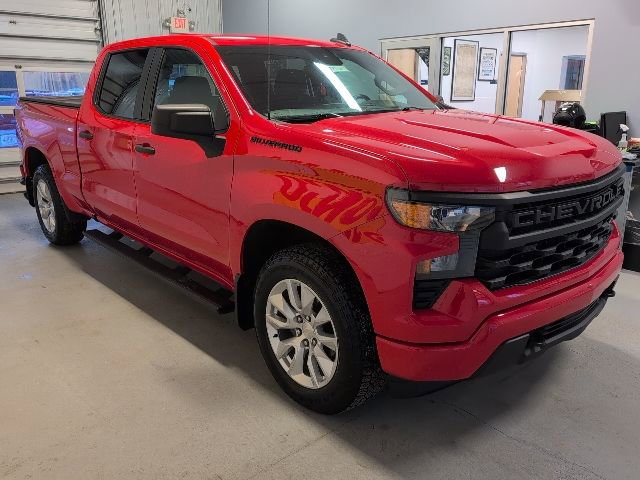 Certified 2023 Chevrolet Silverado 1500 Custom w/ LPO, Dark Essentials Package image 5