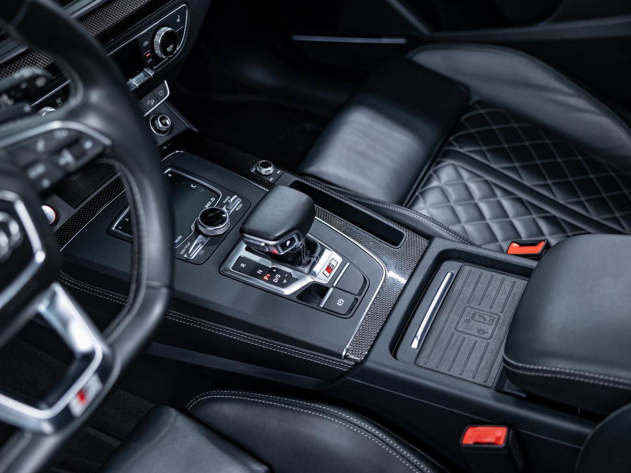 Used 2019 Audi SQ5 Premium Plus w/ Premium Plus Package AWD/4WD image 9