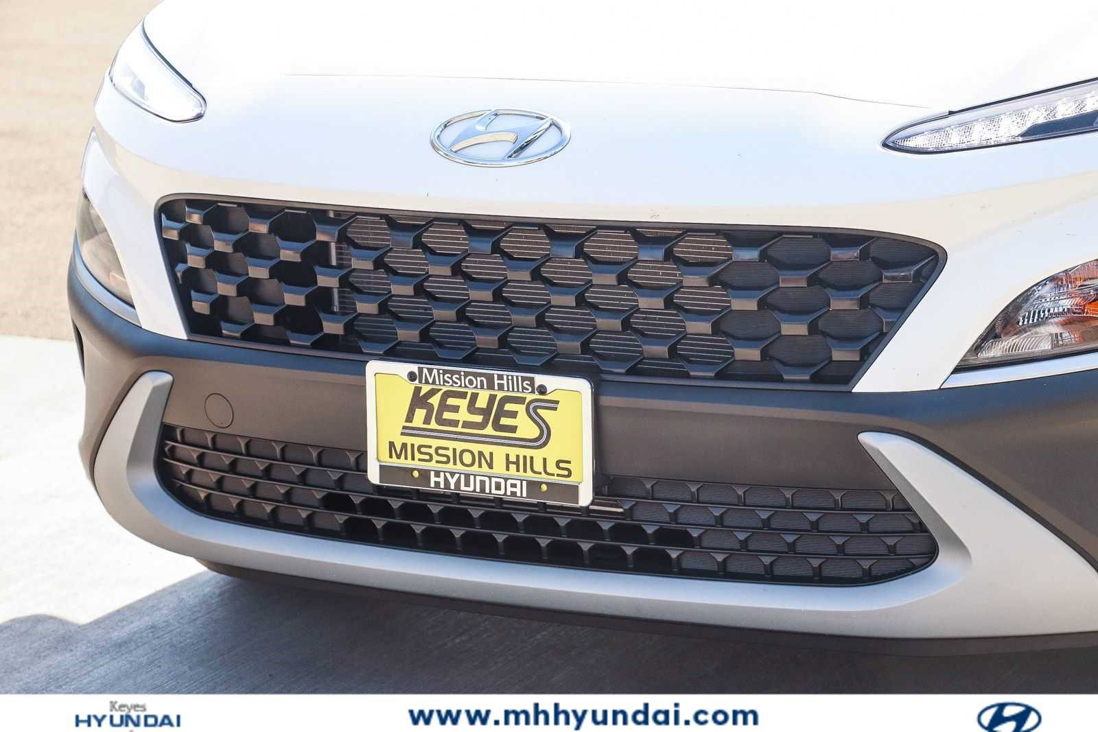 Certified 2023 Hyundai Kona SEL FWD image 8